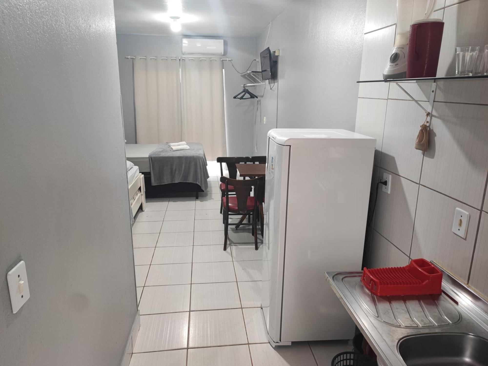 Estudios Individual Na Meia Praia Ar, Wifi, Vaga, Cozinha, Tv Smart - 6 X No Cartao Sem Juros Itapema Εξωτερικό φωτογραφία